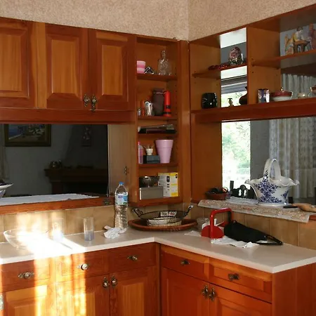 Luxurious Near Kalavryta Ski * كليتوريا