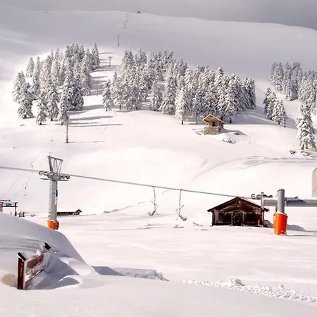 Сasa de vacaciones Luxurious Near Kalavryta Ski *