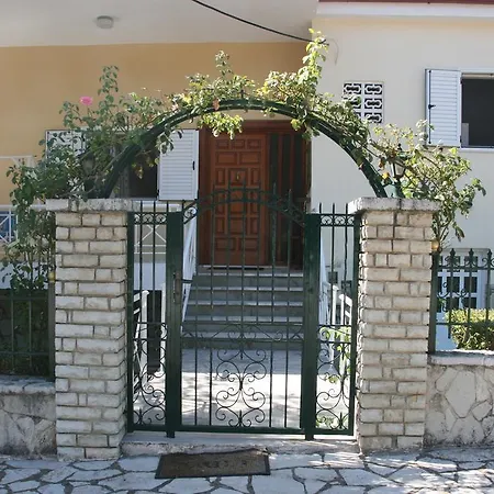 Luxurious Near Kalavryta Ski