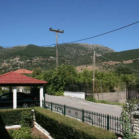 Luxurious Near Kalavryta Ski * كليتوريا