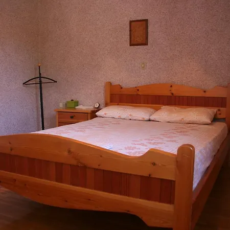 Luxurious Near Kalavryta Ski كليتوريا